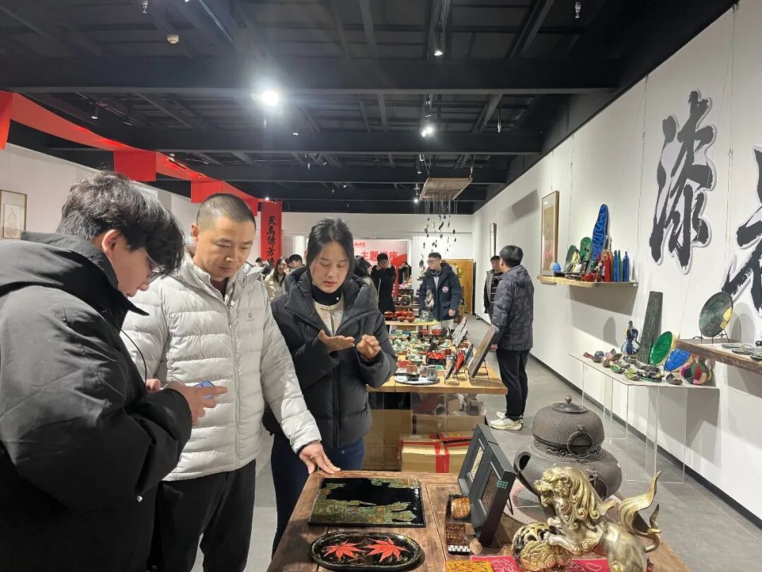 天下收藏•岁启新章｜“香飘中原”2026中原制香技艺展元旦在郑州天下收藏文化街开幕(图16)